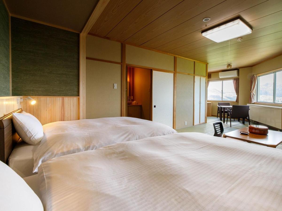 Hotel Iwasuge Yamanouchi  Buitenkant foto